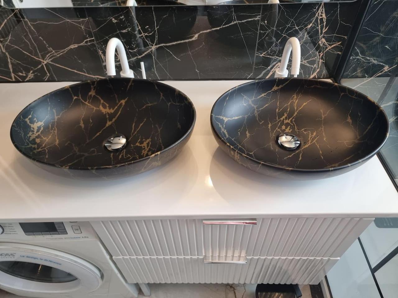 Grand Appartement 3 Chambres Disney - Paris - 82M2 ヌイイ・シュル・マルヌ エクステリア 写真